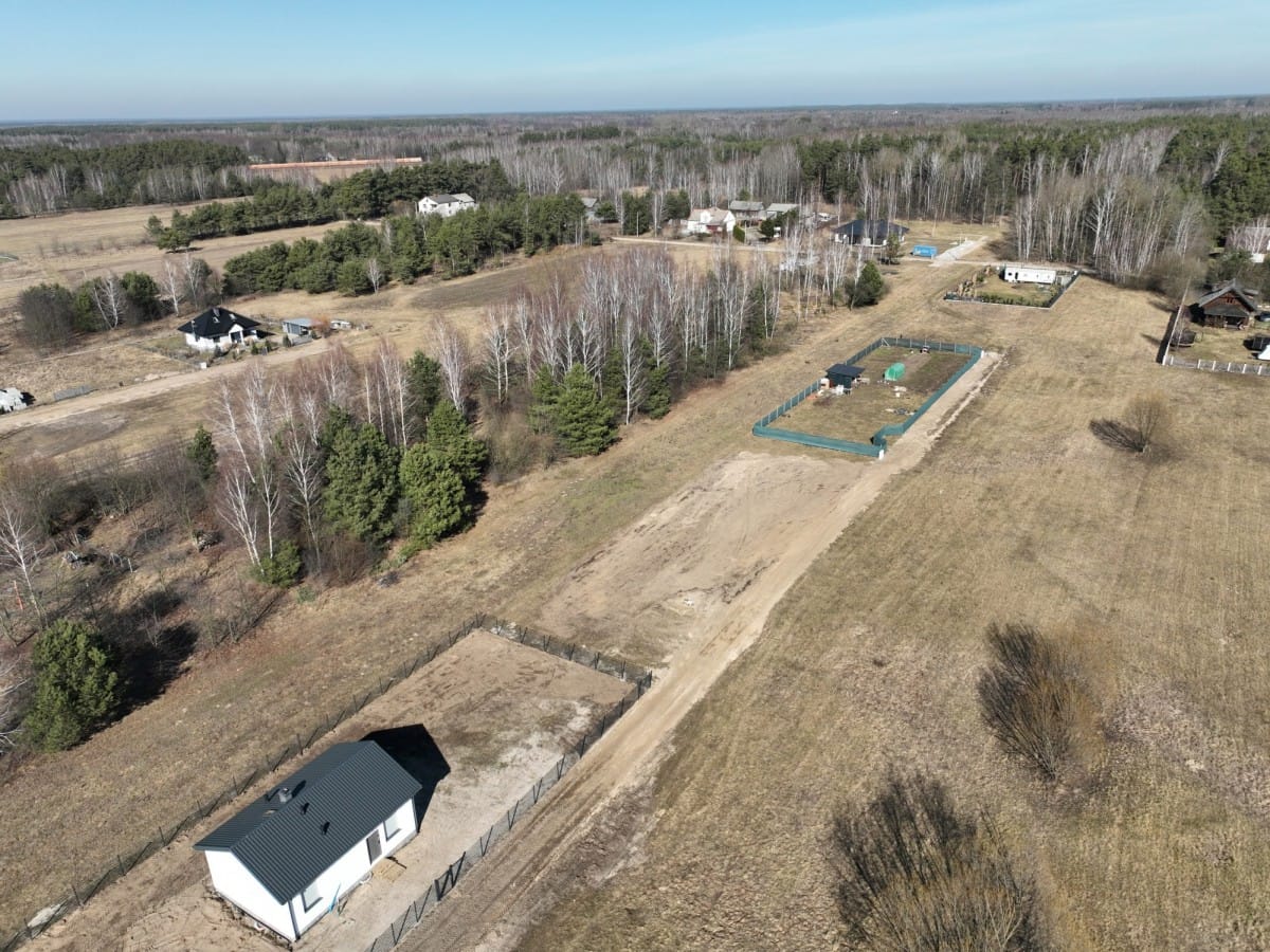 Działka  pokojowe na Sprzedaż