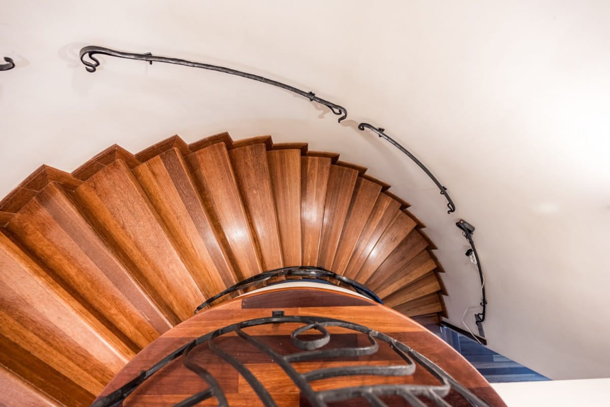 Dom 8 pokojowe na Sprzedaż