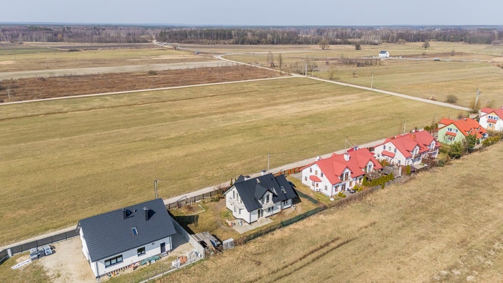 Dom 6 pokojowe na Sprzedaż