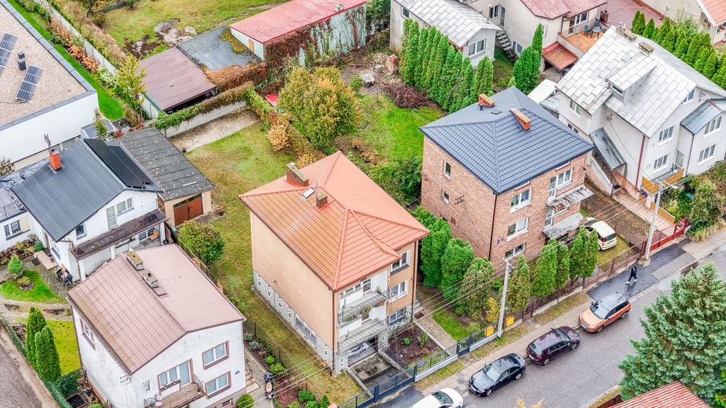 Dom 5 pokojowe na Sprzedaż