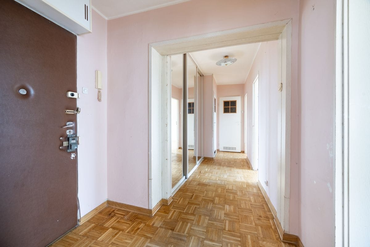 Mieszkanie 3 pokojowe na Sprzedaż