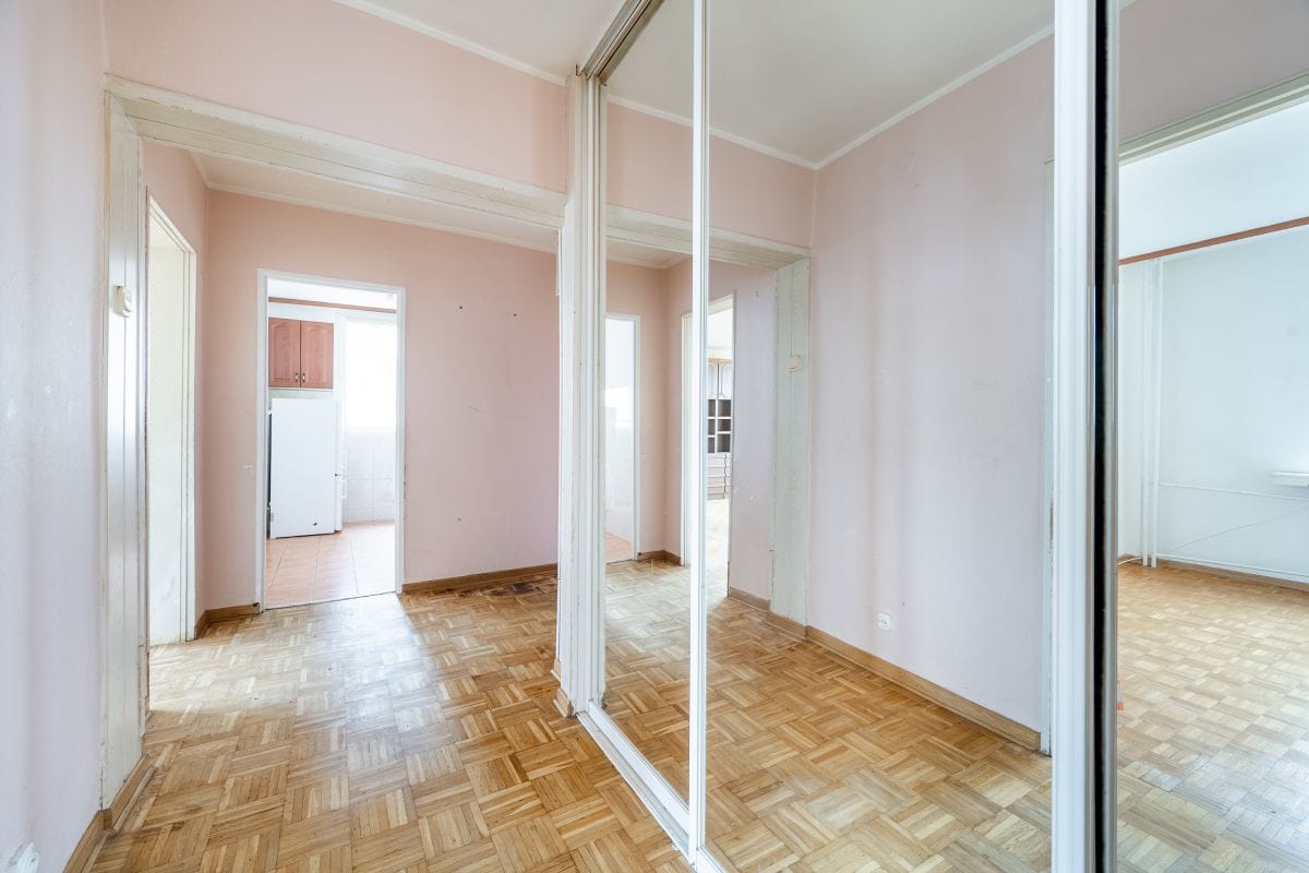Mieszkanie 3 pokojowe na Sprzedaż
