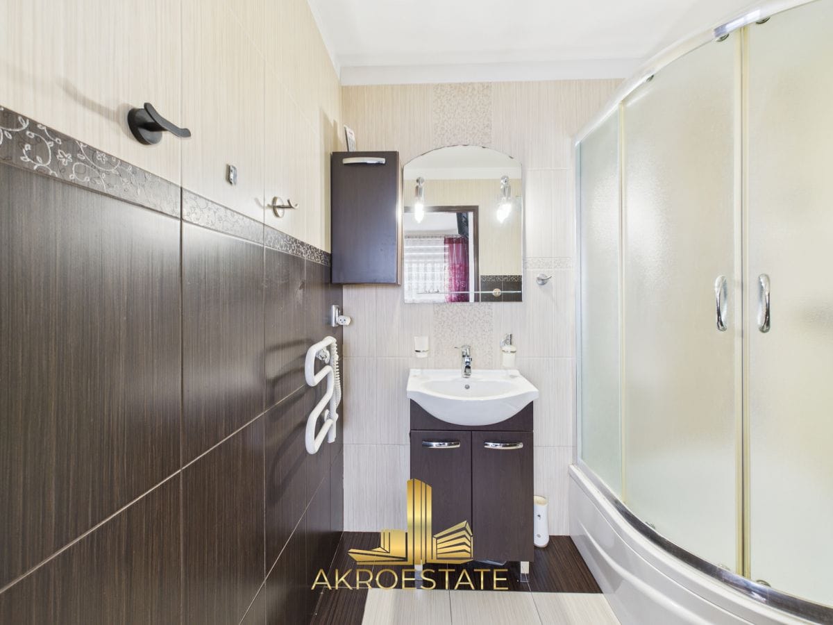 Mieszkanie 4 pokojowe na Sprzedaż