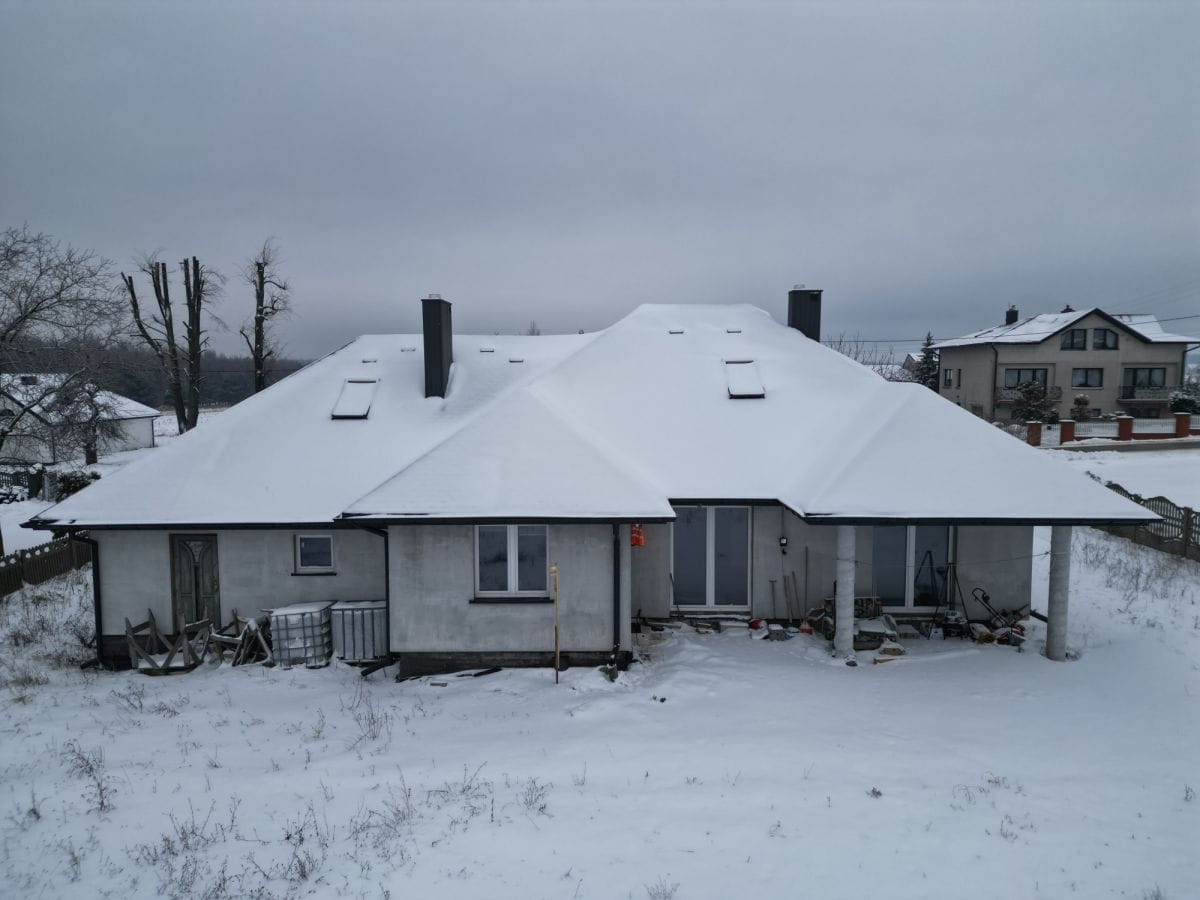 Dom 4 pokojowe na Sprzedaż