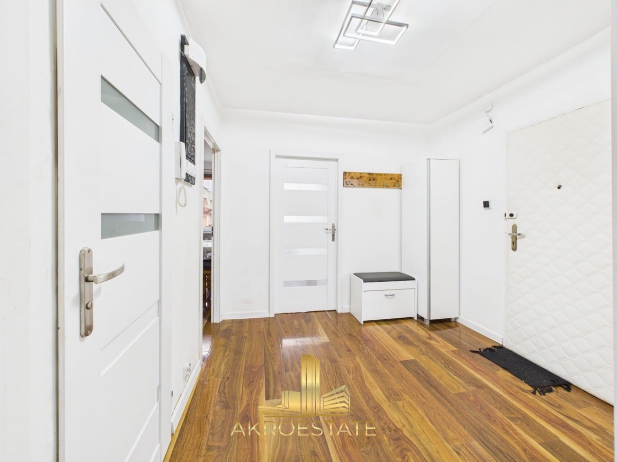 Mieszkanie 3 pokojowe na Sprzedaż