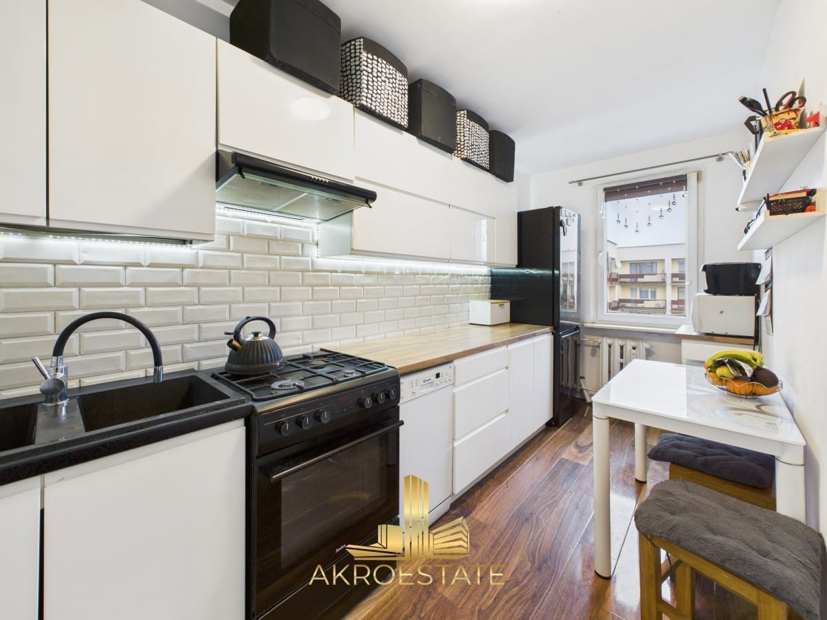 Mieszkanie 3 pokojowe na Sprzedaż