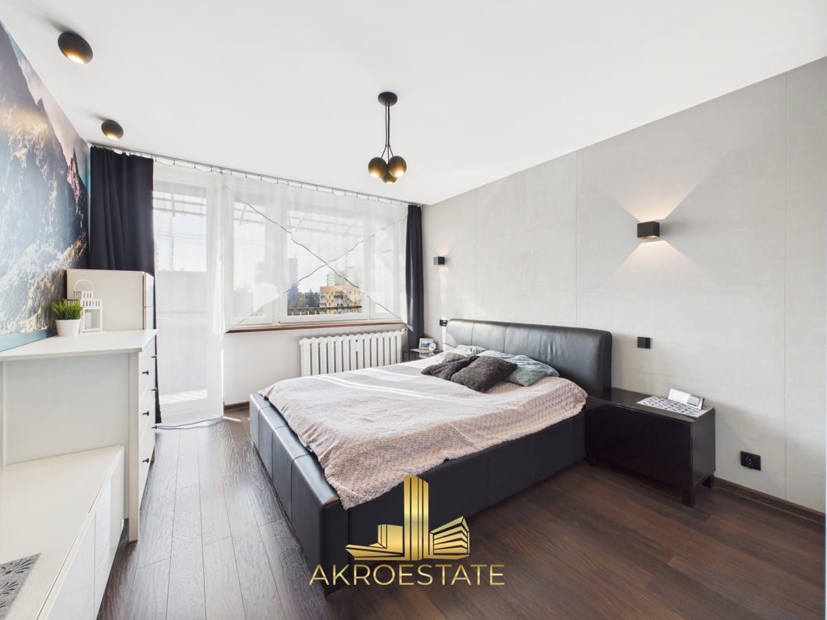 Mieszkanie 3 pokojowe na Sprzedaż