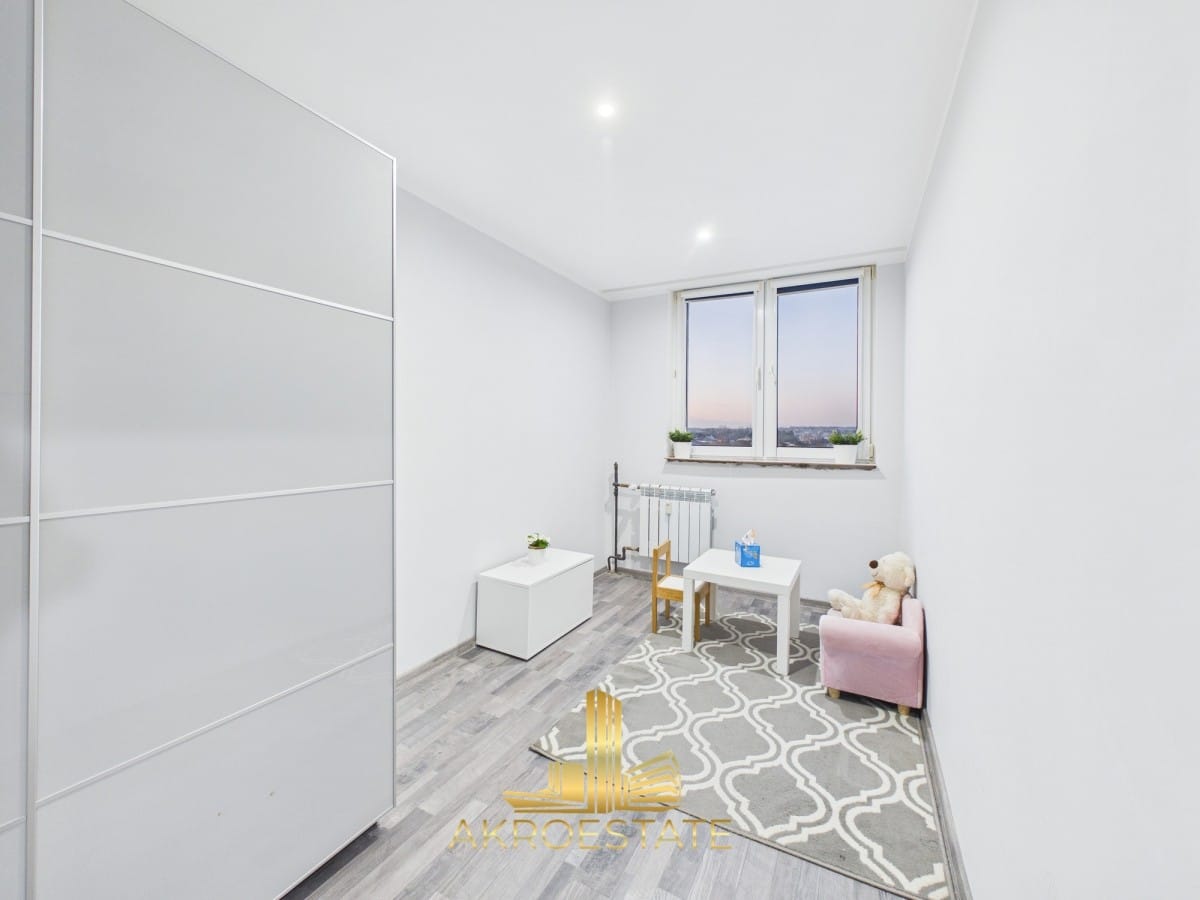 Mieszkanie 3 pokojowe na Sprzedaż