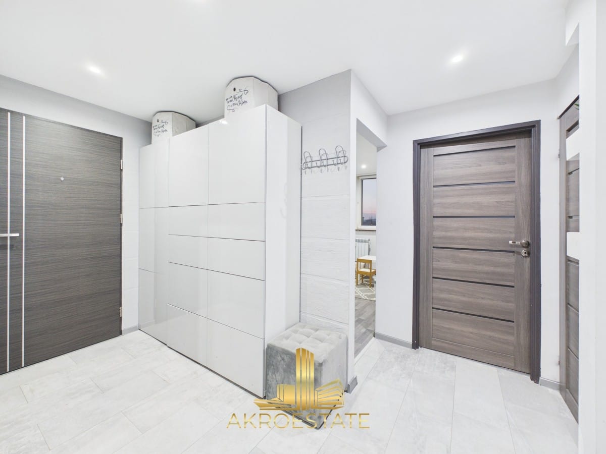 Mieszkanie 3 pokojowe na Sprzedaż