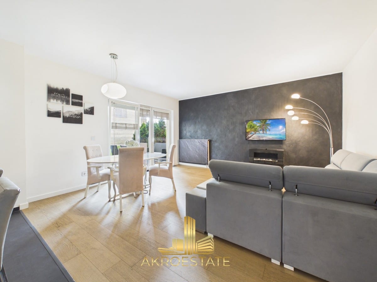 Mieszkanie 3 pokojowe na Sprzedaż