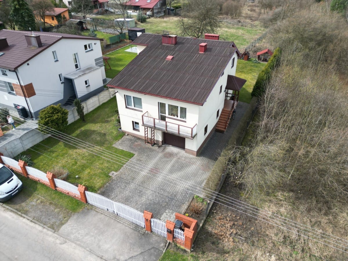 Dom 5 pokojowe na Sprzedaż