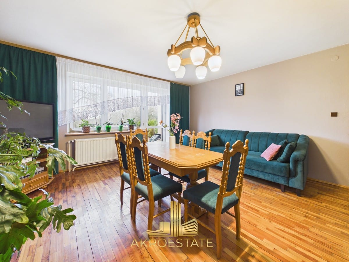 Dom 5 pokojowe na Sprzedaż