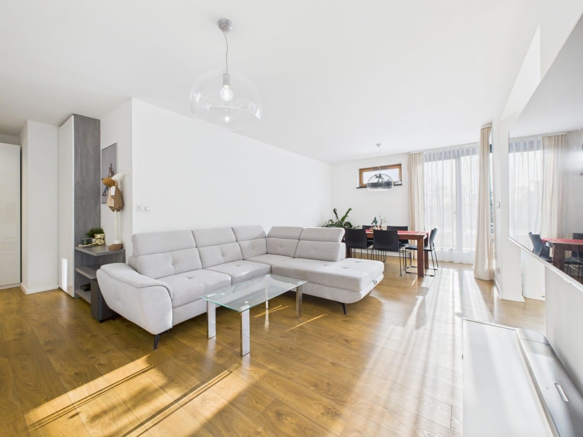 Mieszkanie 3 pokojowe na Sprzedaż