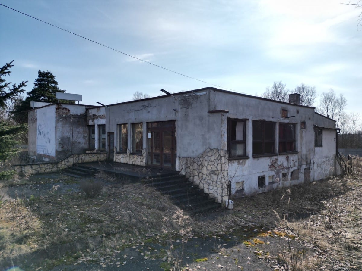 Lokal użytkowy  pokojowe na Sprzedaż