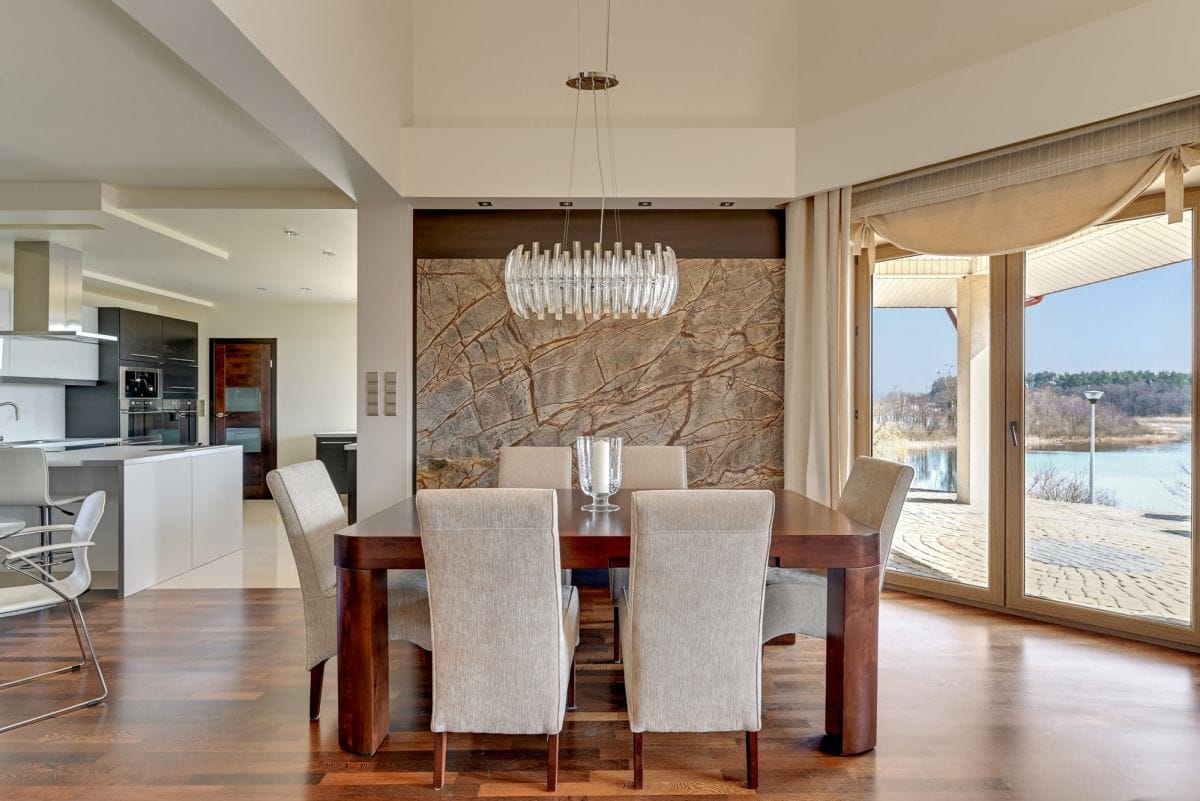 Dom 7 pokojowe na Sprzedaż