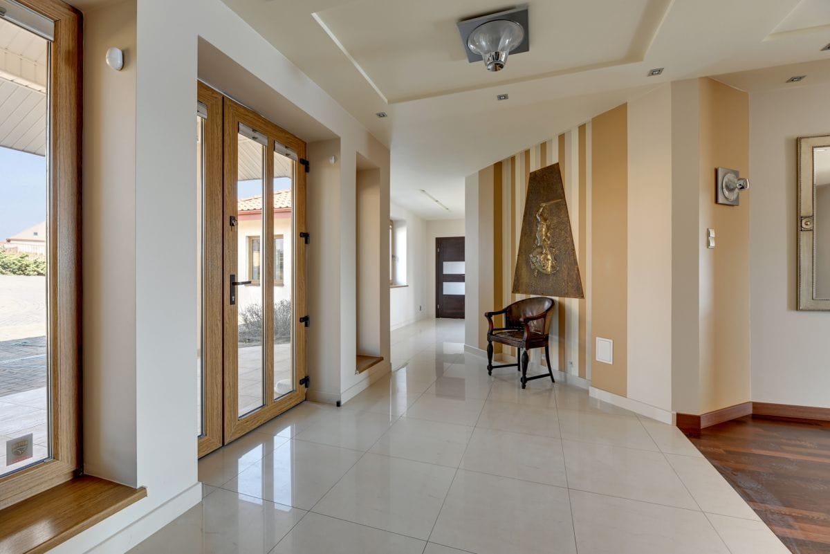 Dom 7 pokojowe na Sprzedaż