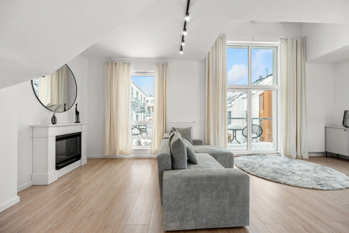 Mieszkanie 2 pokojowe na Sprzedaż