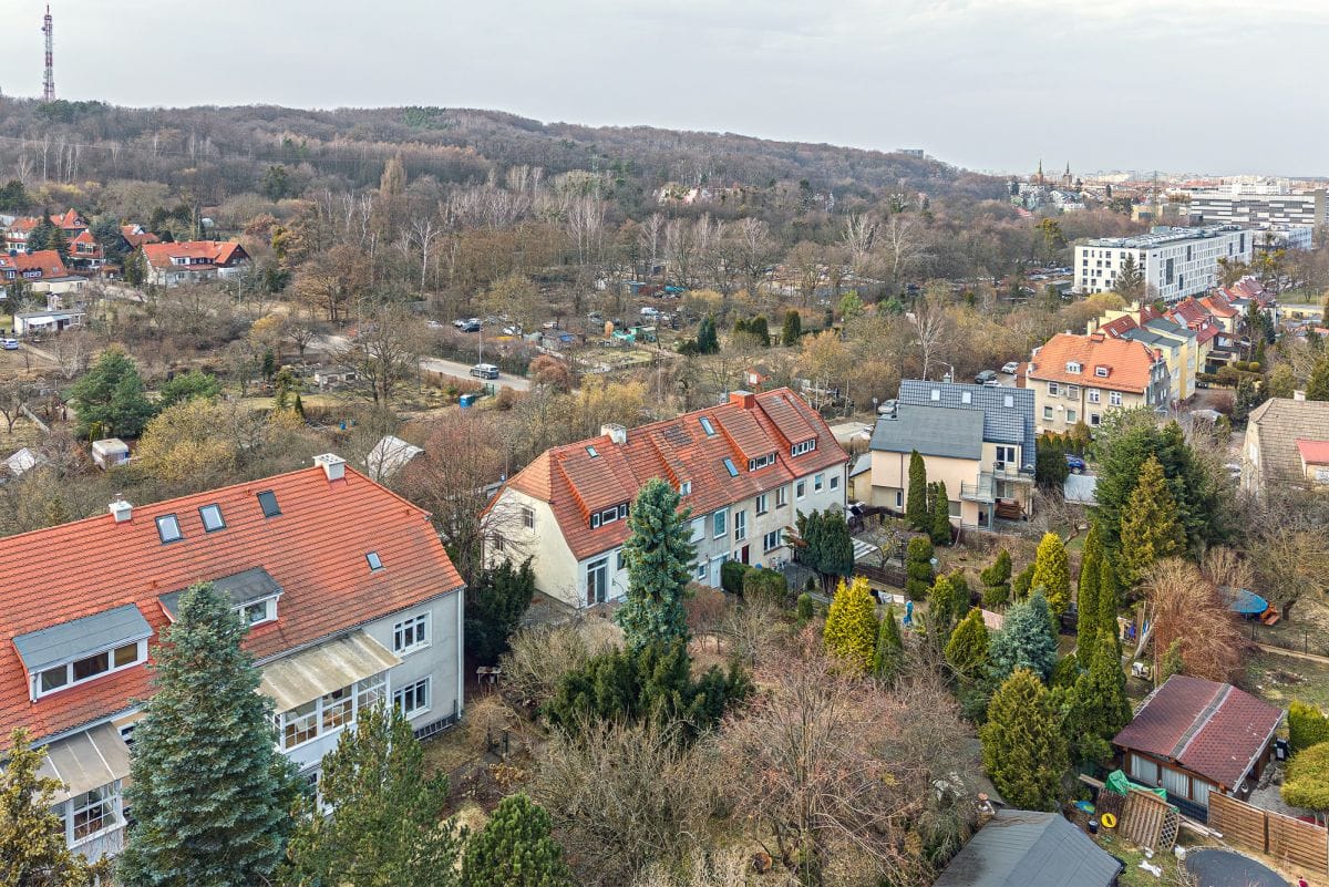 Dom 5 pokojowe na Sprzedaż