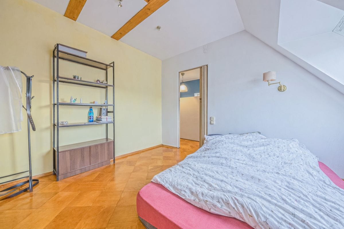 Dom 5 pokojowe na Sprzedaż