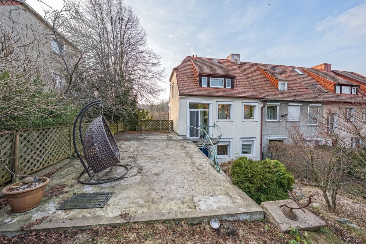 Dom 5 pokojowe na Sprzedaż