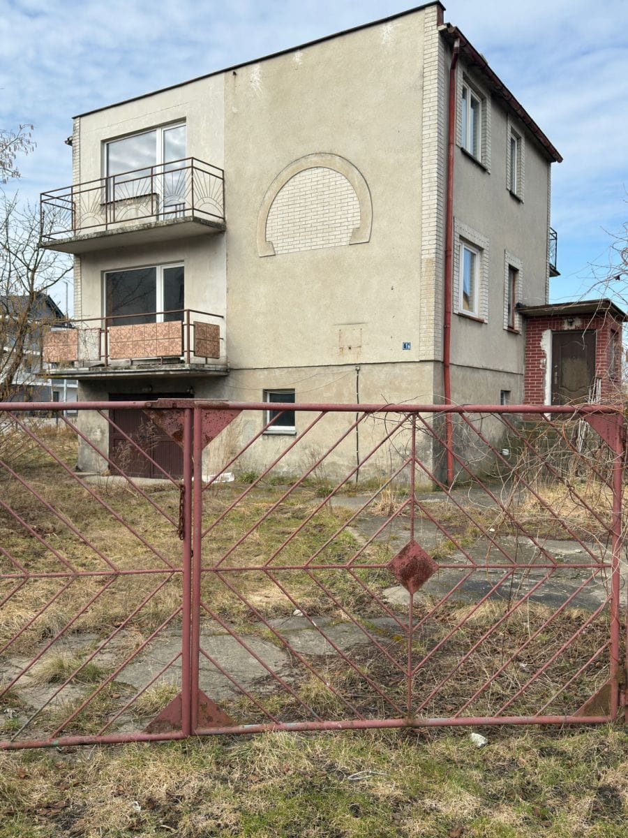 Dom 5 pokojowe na Sprzedaż