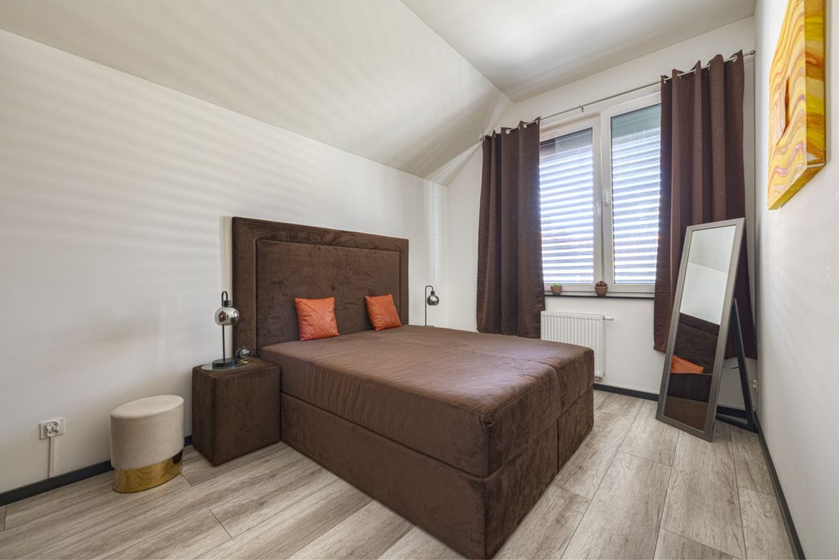 Dom 5 pokojowe na Sprzedaż