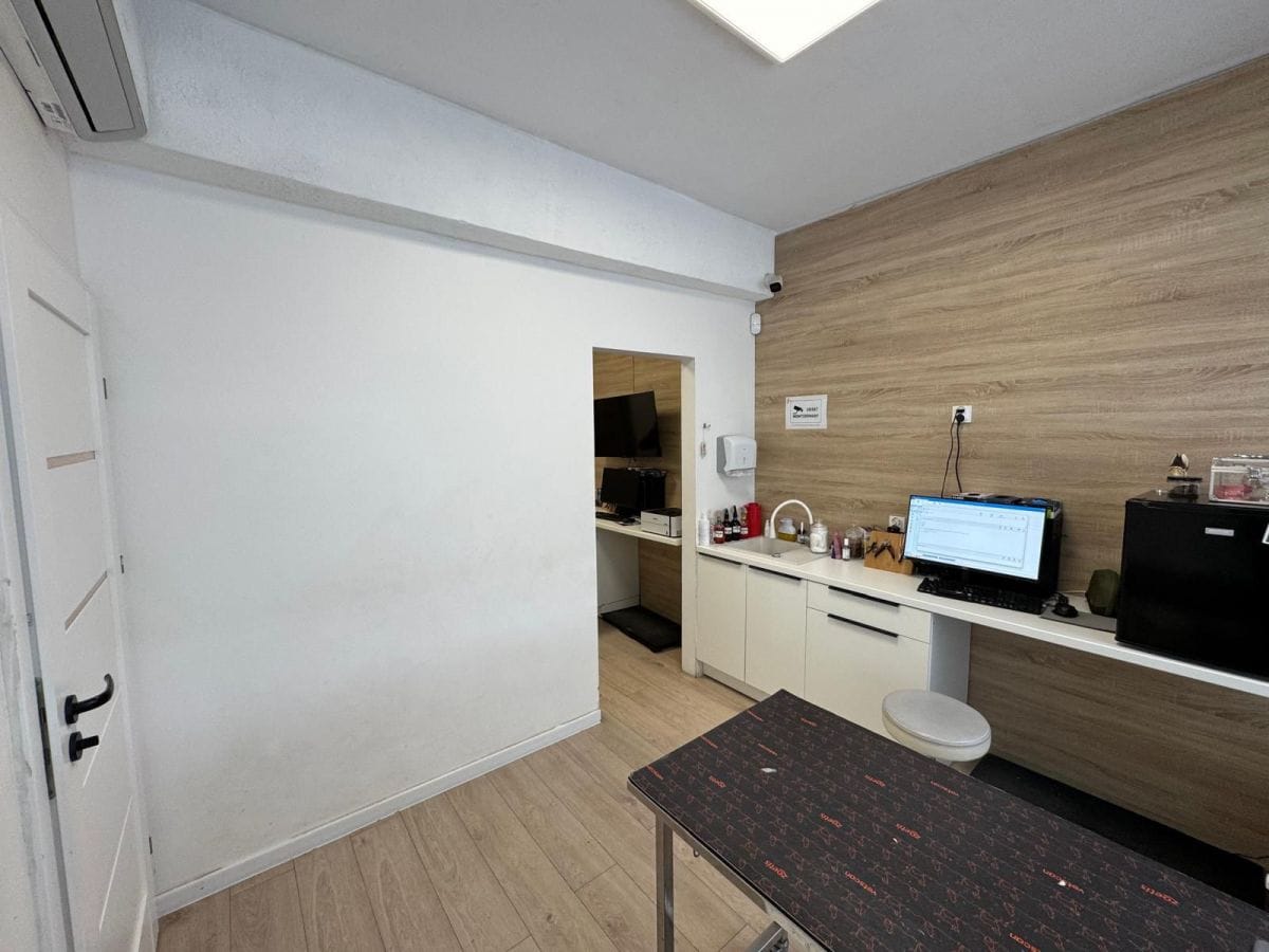 Lokal użytkowy  pokojowe na Wynajem