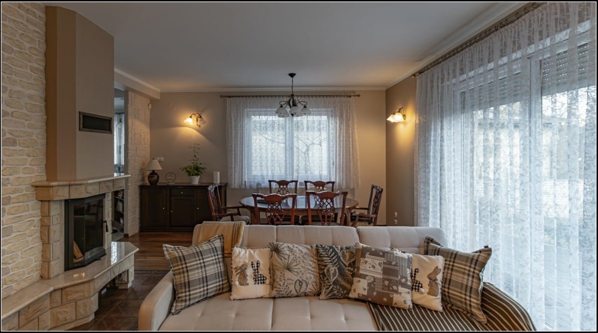 Dom 6 pokojowe na Sprzedaż