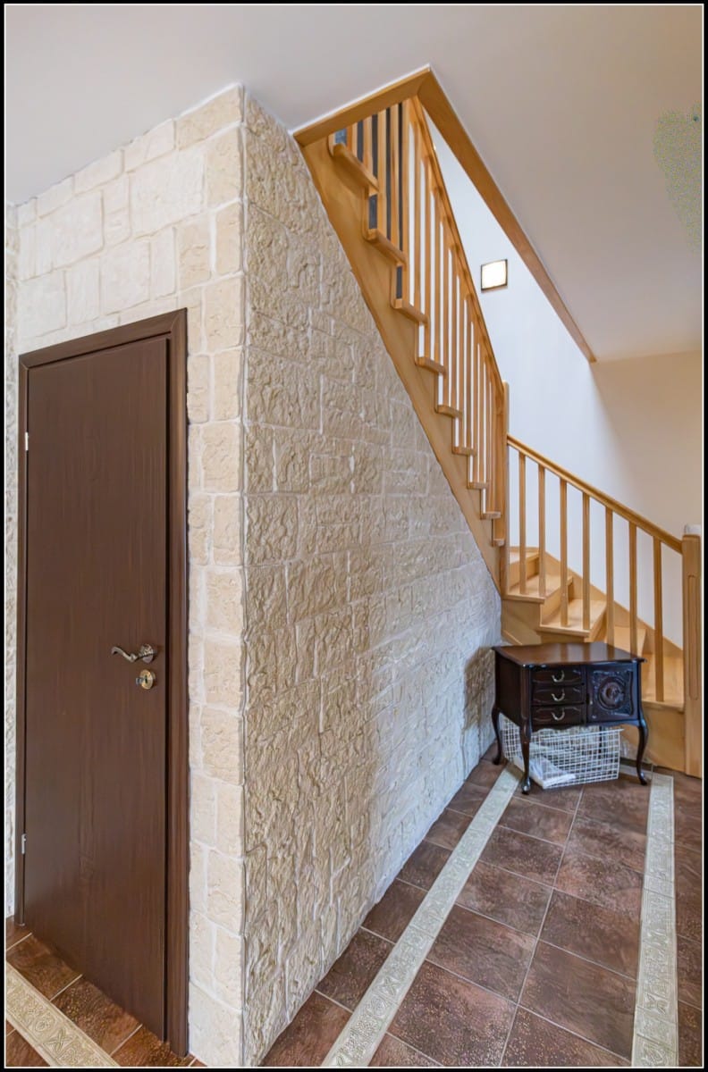 Dom 6 pokojowe na Sprzedaż