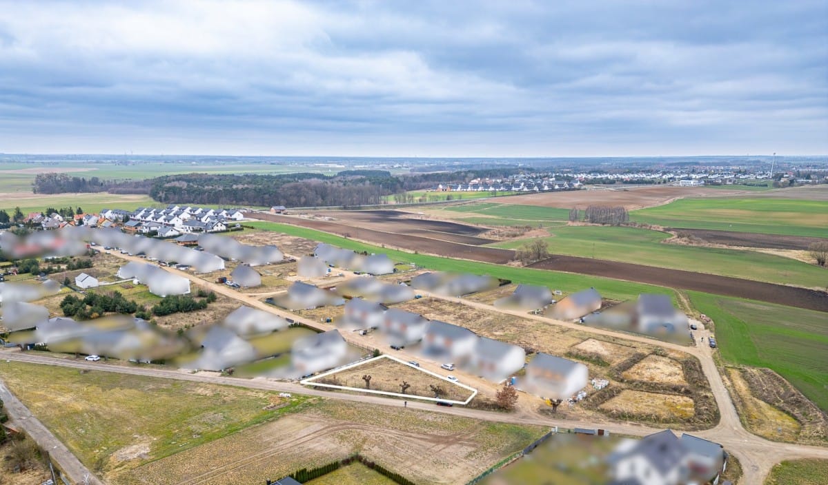 Działka  pokojowe na Sprzedaż