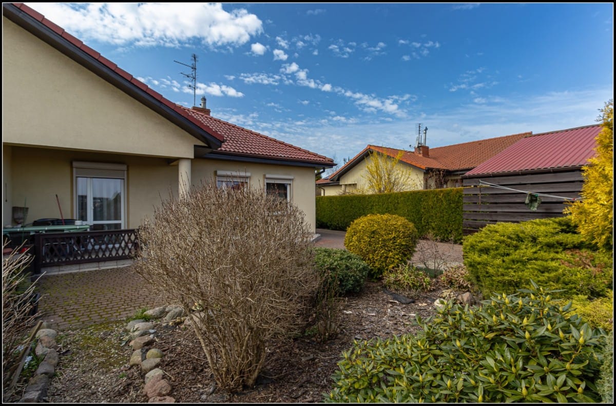 Dom 4 pokojowe na Sprzedaż