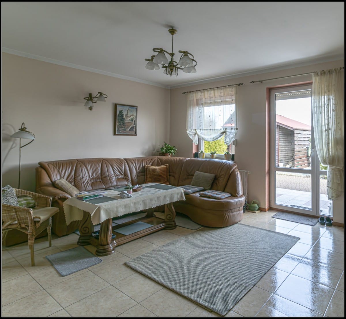 Dom 4 pokojowe na Sprzedaż