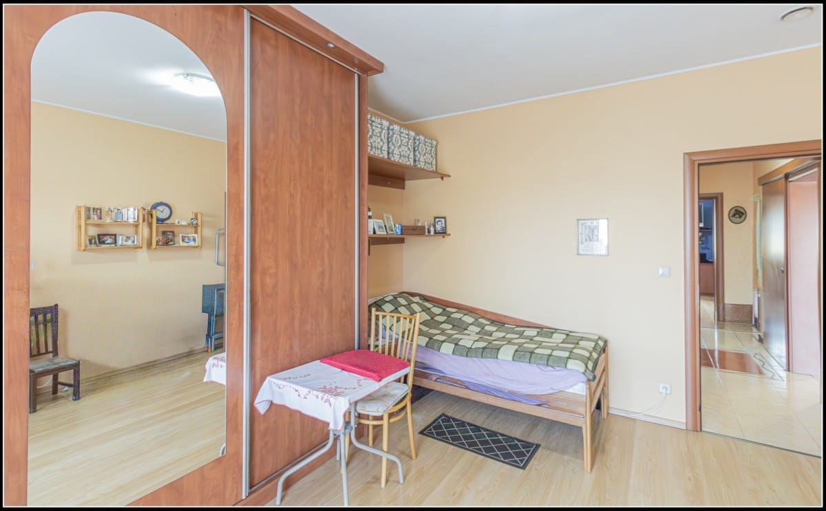 Dom 4 pokojowe na Sprzedaż