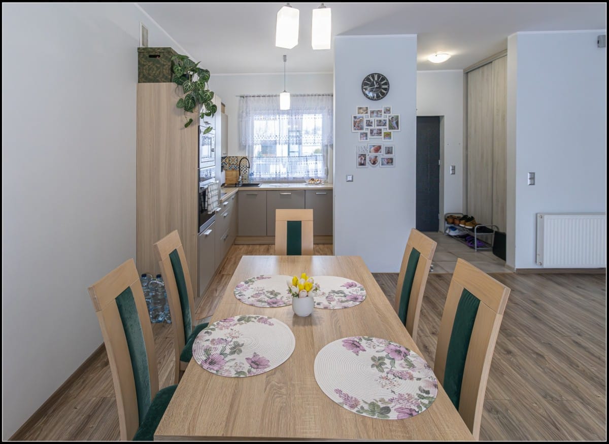 Mieszkanie 3 pokojowe na Sprzedaż