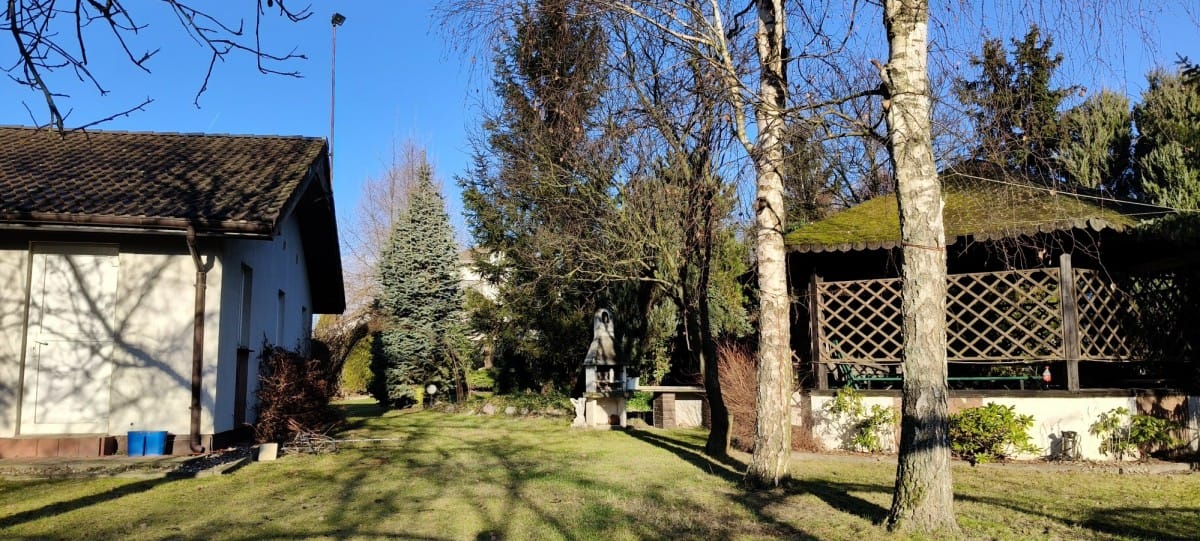 Dom 5 pokojowe na Sprzedaż