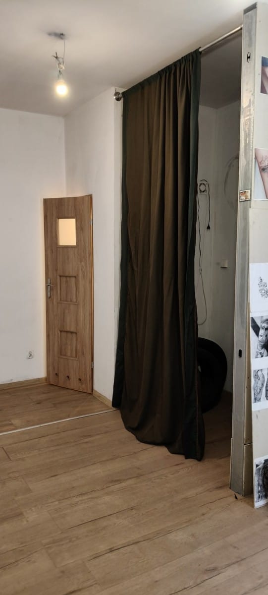 Lokal użytkowy  pokojowe na Sprzedaż