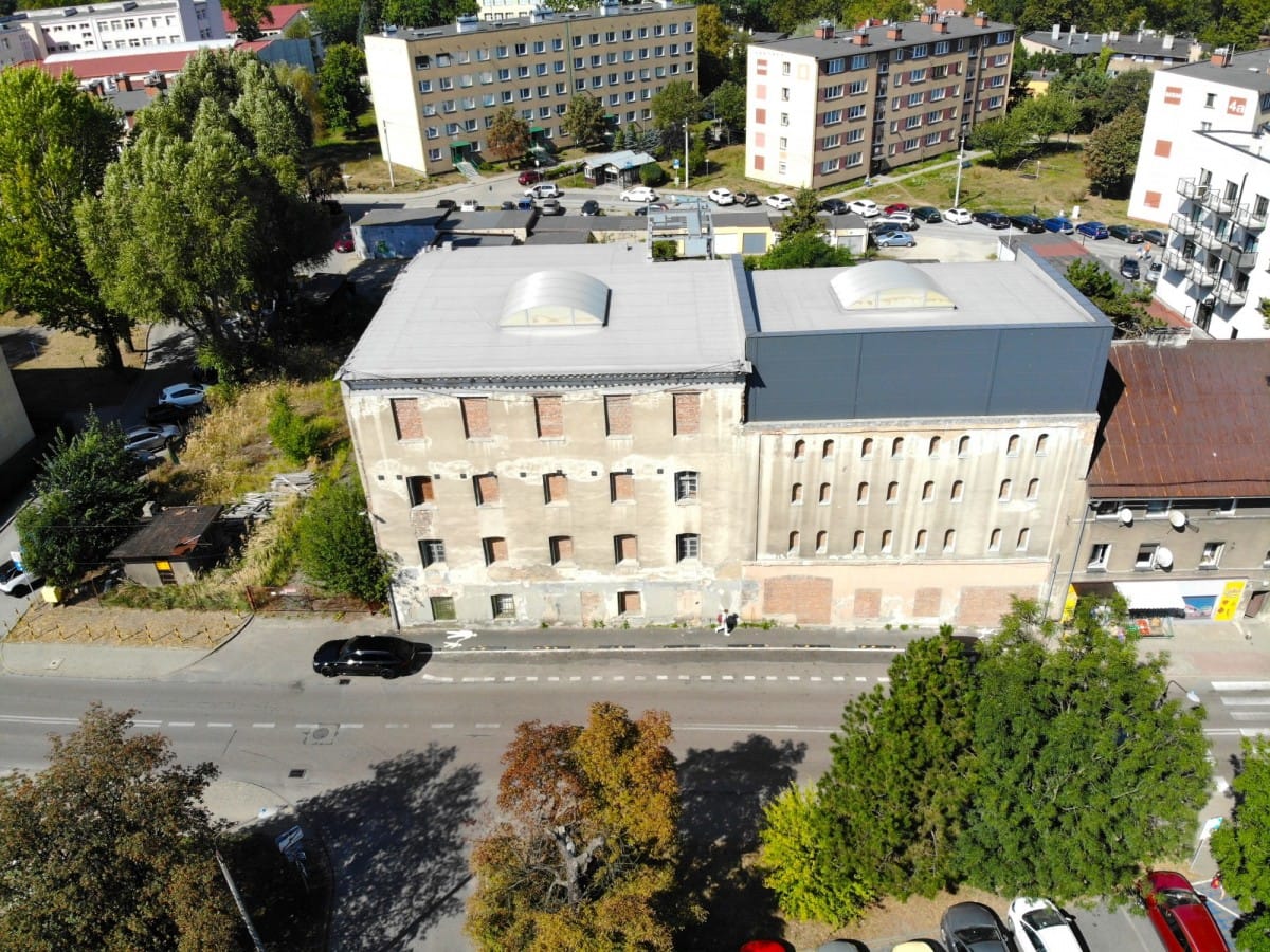 Lokal użytkowy  pokojowe na Sprzedaż