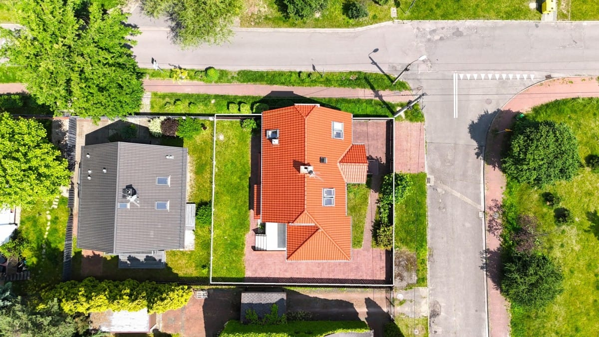 Dom 4 pokojowe na Sprzedaż