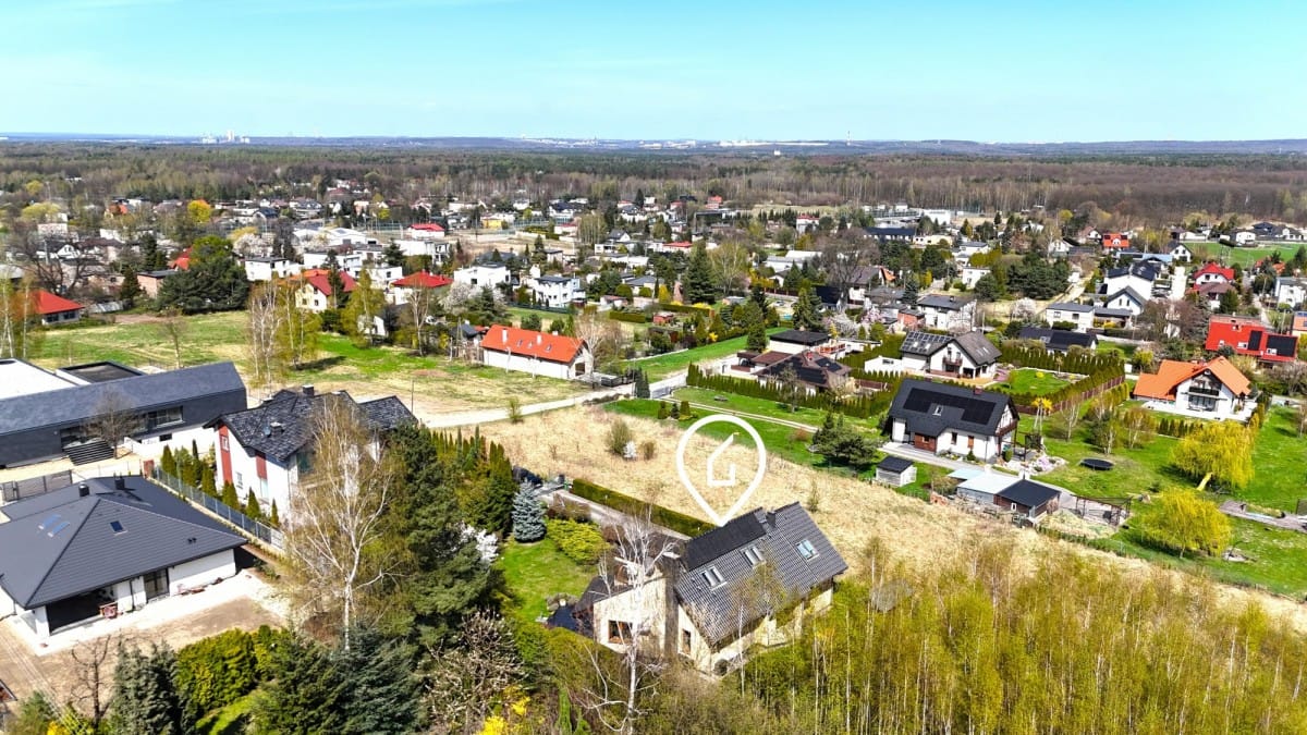 Dom 5 pokojowe na Sprzedaż
