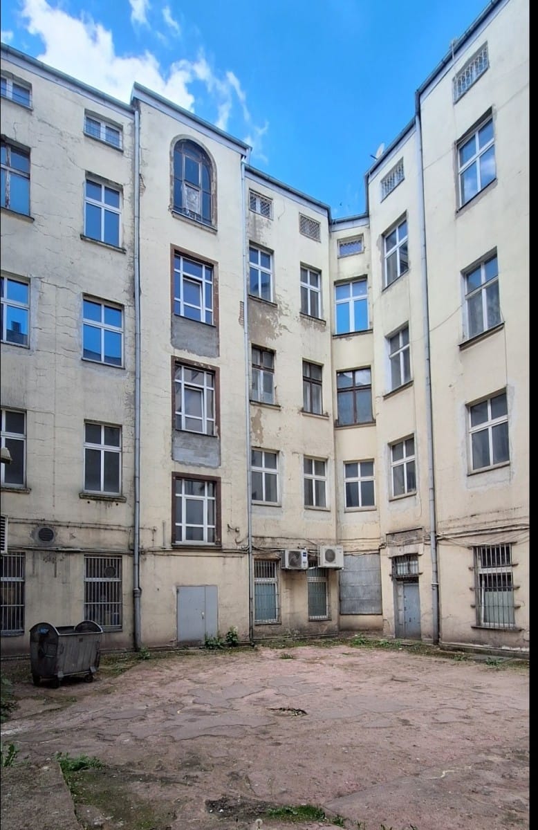 Dom  pokojowe na Sprzedaż