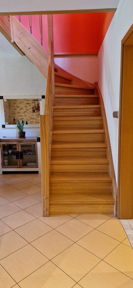 Dom 4 pokojowe na Sprzedaż