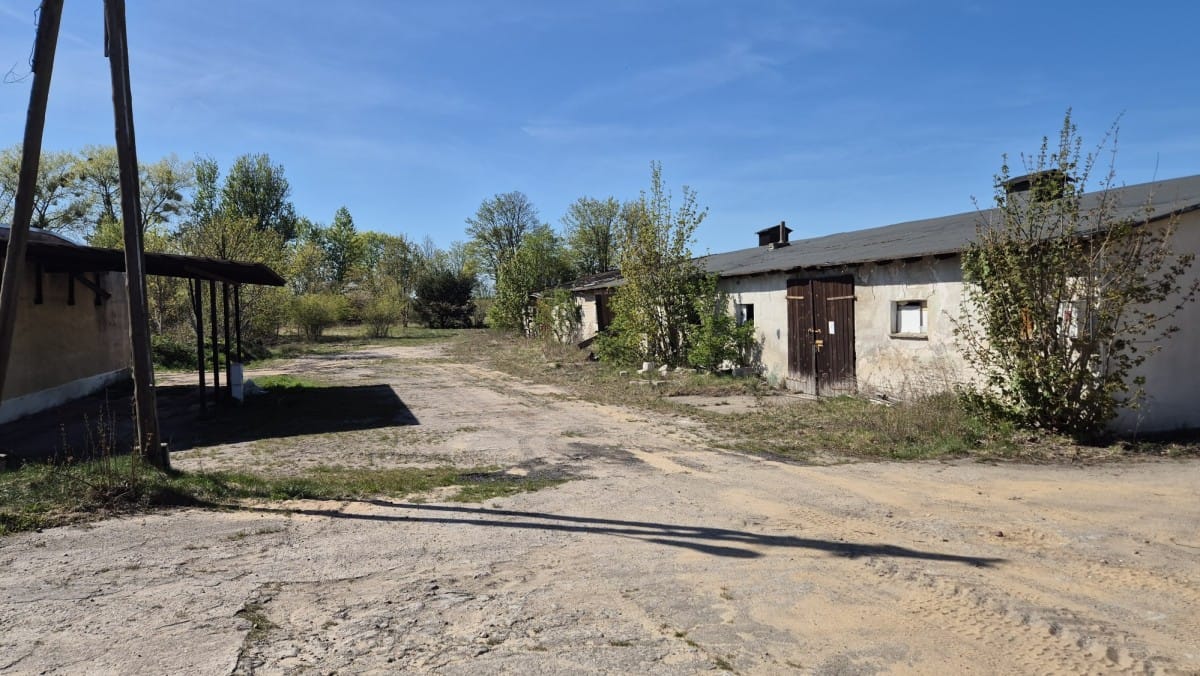 Lokal użytkowy  pokojowe na Sprzedaż