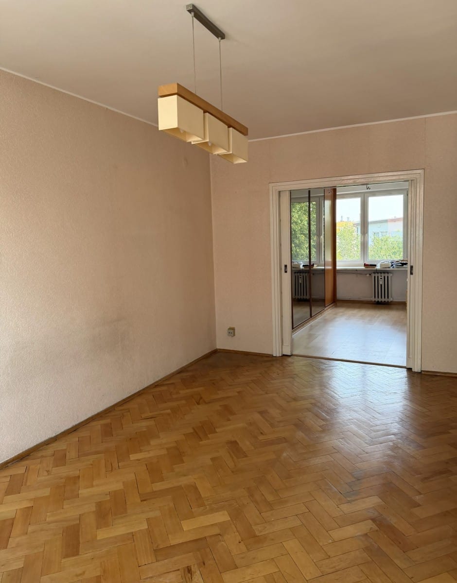 Mieszkanie 4 pokojowe na Sprzedaż