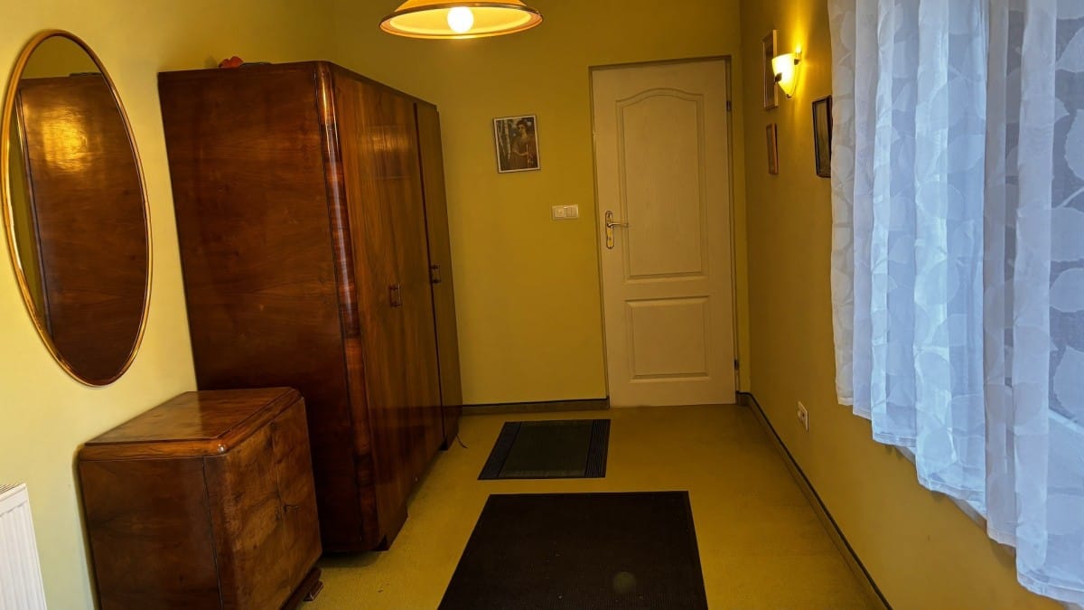 Dom 6 pokojowe na Sprzedaż