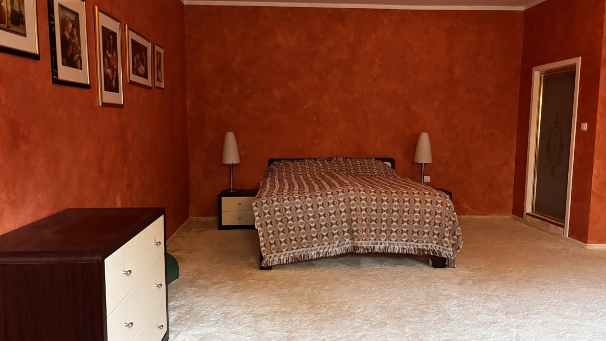 Dom 6 pokojowe na Sprzedaż