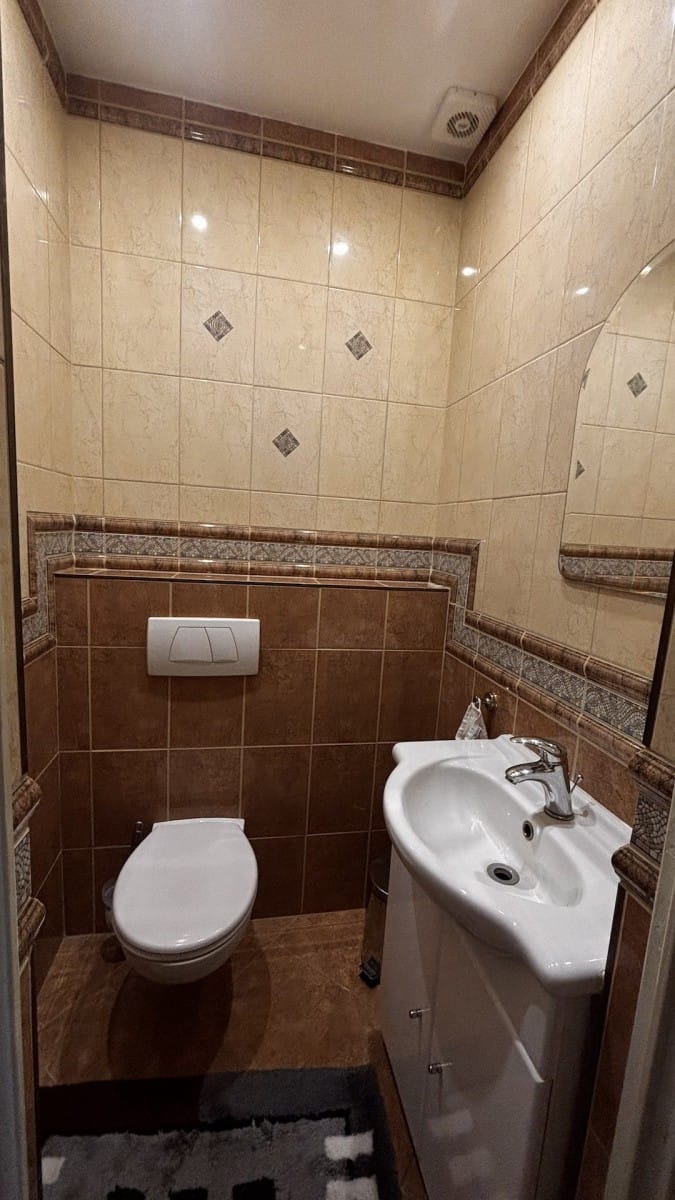 Dom 6 pokojowe na Sprzedaż