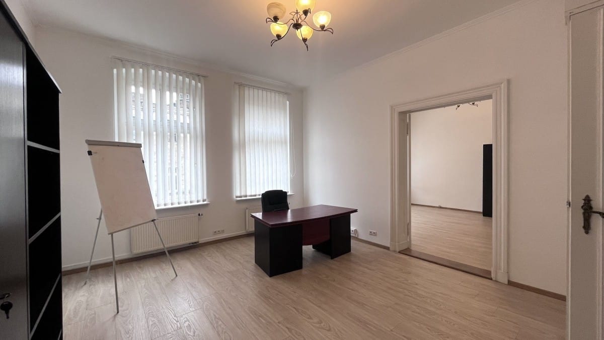 Lokal użytkowy  pokojowe na Wynajem