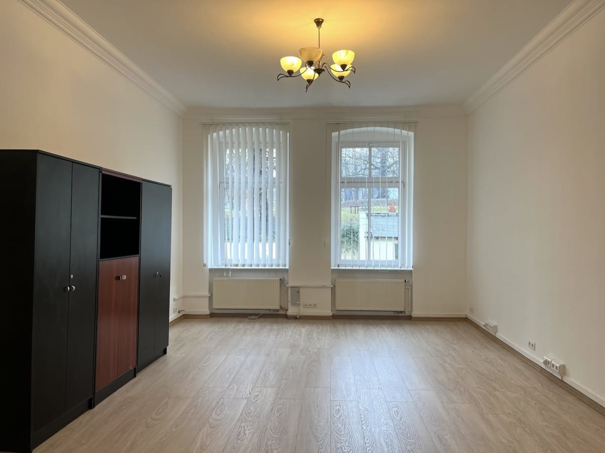 Lokal użytkowy  pokojowe na Wynajem