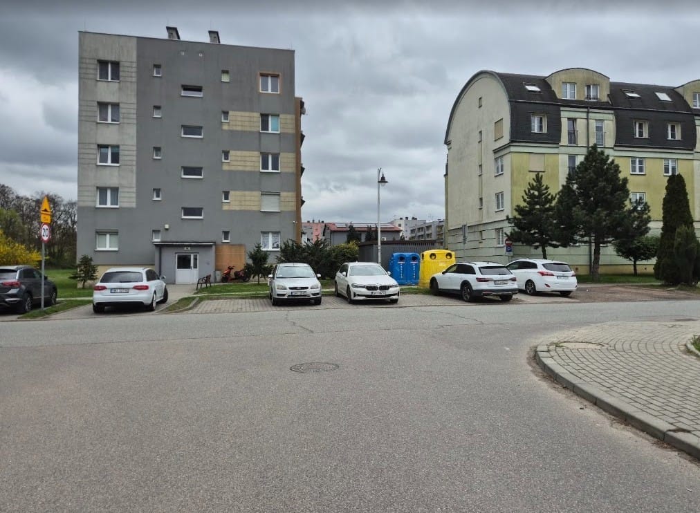 Mieszkanie 3 pokojowe na Sprzedaż
