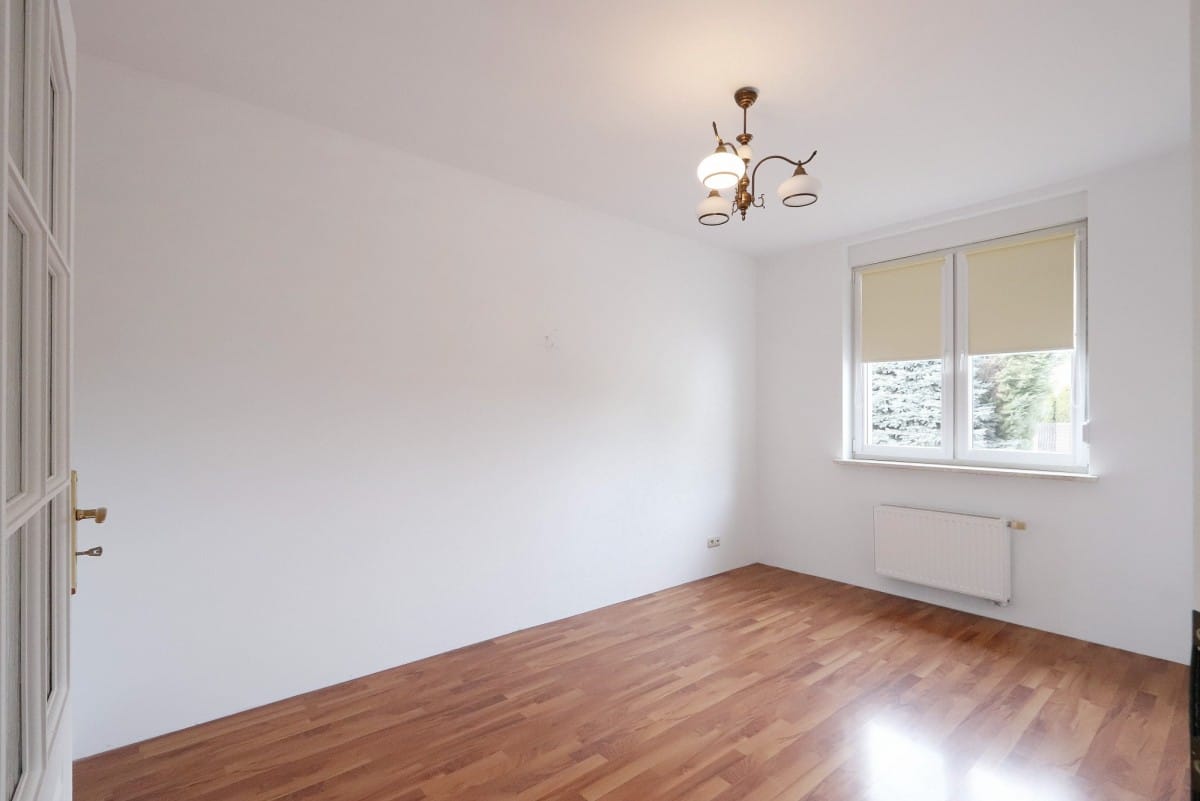 Dom 4 pokojowe na Sprzedaż